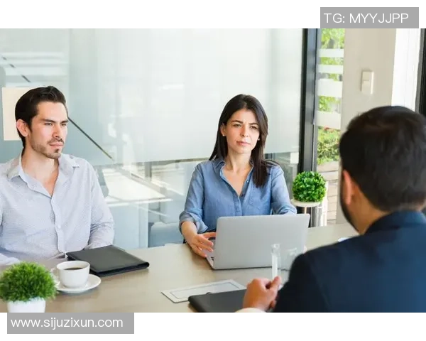 于德豪的成长之路与职场智慧分享：如何在竞争中脱颖而出