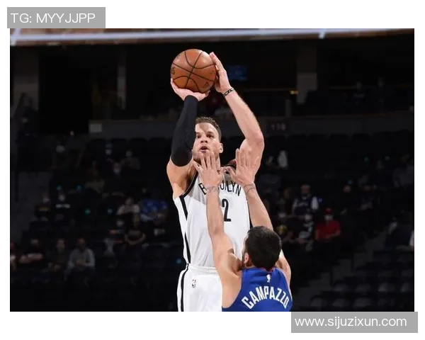 伍德与格里芬的对决分析:谁能在赛场上占据上风 伍德与格里芬的对决分析:谁能在赛场上占据上风