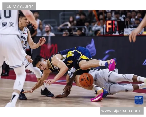 季前赛精彩对决广东宏远挑战同曦队展现新阵容风采