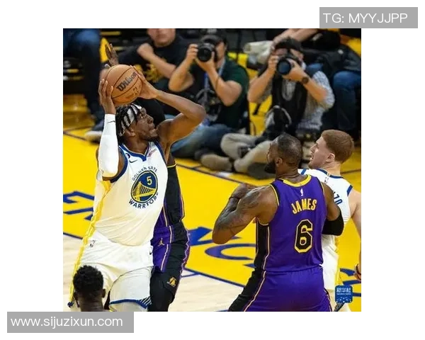 2021年勇士与湖人激战回顾:篮球盛宴中的精彩瞬间与战术较量