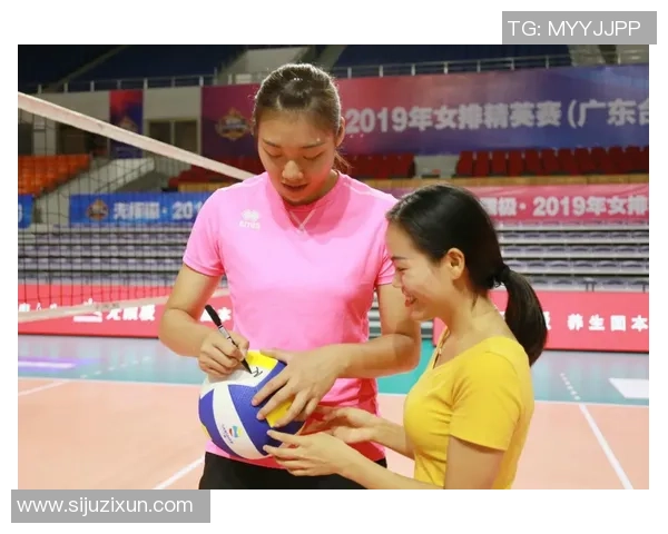 恒大女排迎战上海女排巅峰对决谁能在赛场上笑到最后